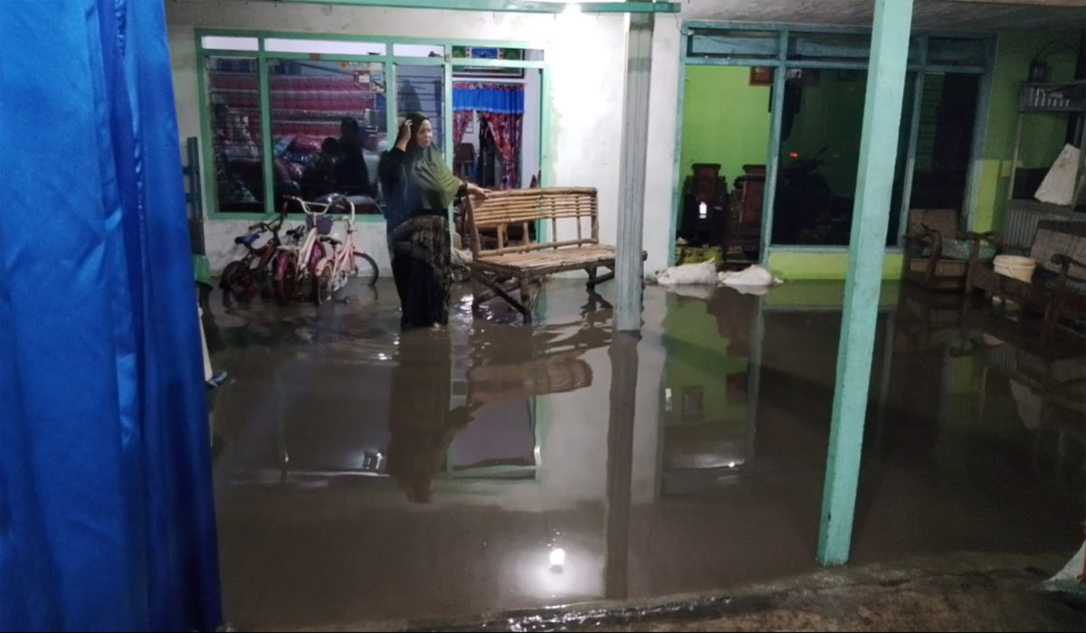 Sungai Pakis Meluap, Puluhan Rumah di Malang Terendam Banjir